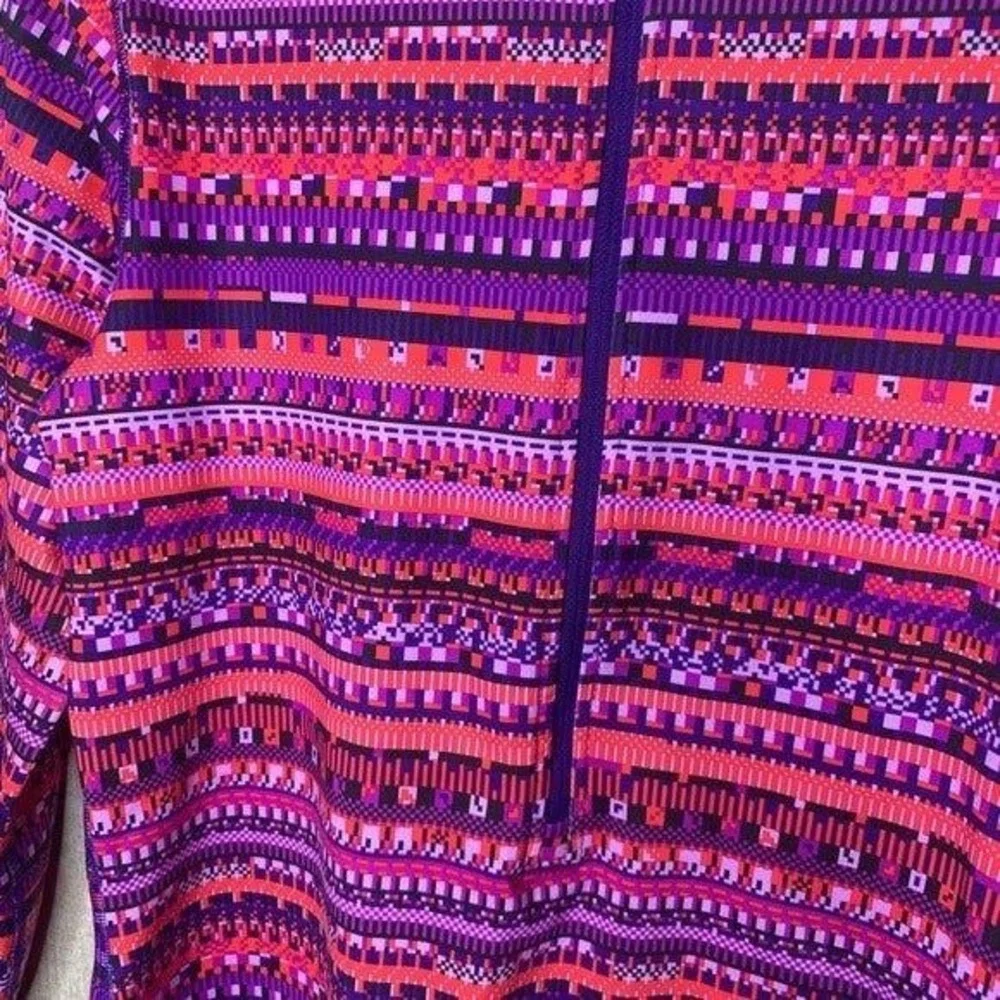Nike Pro Dri-FIT Pullover Womens Purple Multi Pixel Print Half Zip 685681-696 M